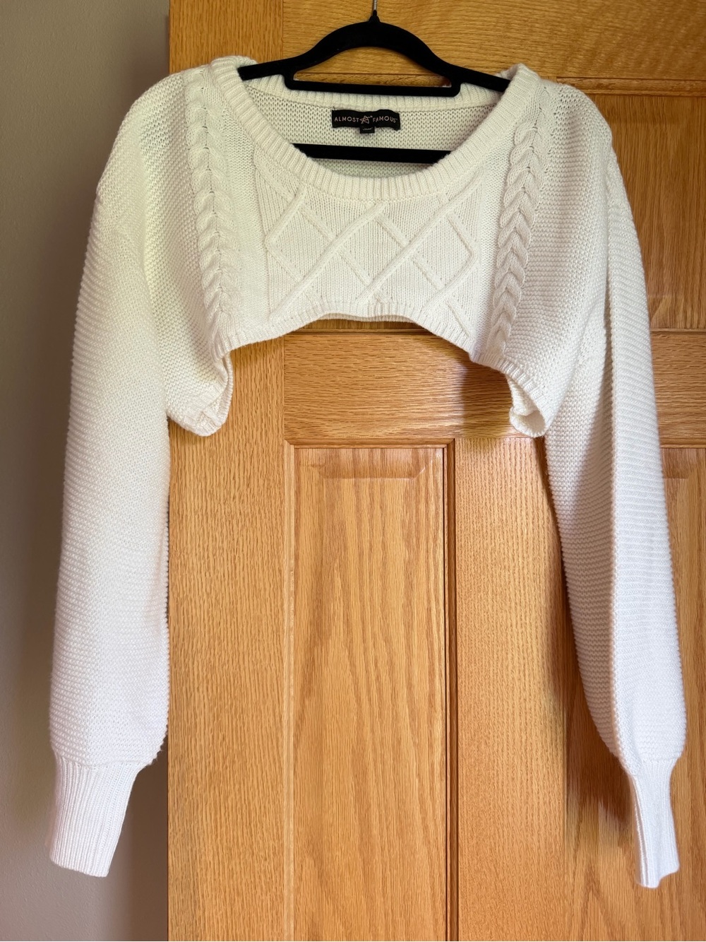 Almost Famous Cream White Plus Size 2X Cable Knit Cropped Shrug Sweater Bolero